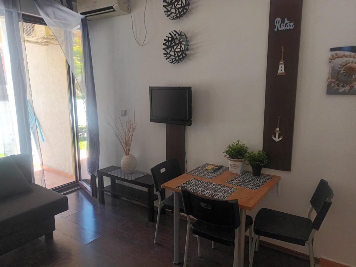 Apartment Studio Deluxe Marina Cape 4 Stars Resort 33 5 Aheloy Exterior photo